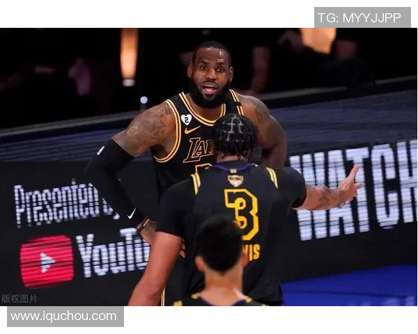 NBA总决赛湖人对热火第三场精彩录像回放分析与赛后点评